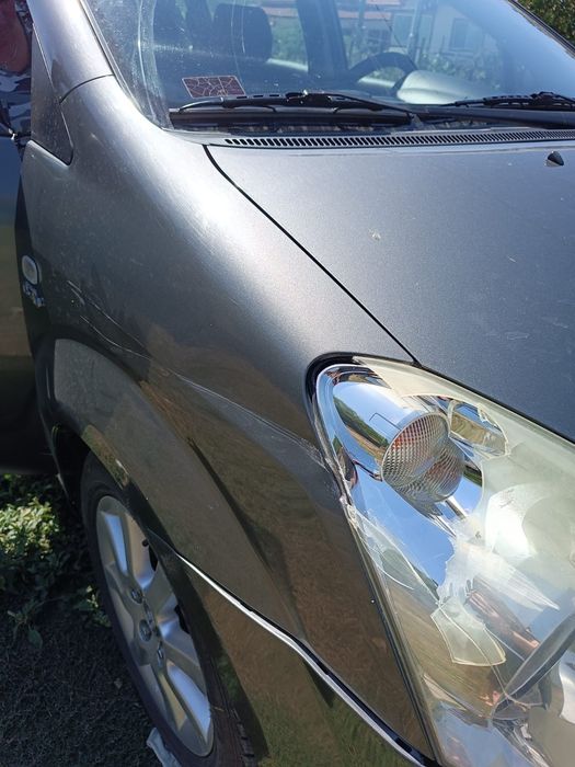 Десен фар за Тойота Корола версо 2004-2007