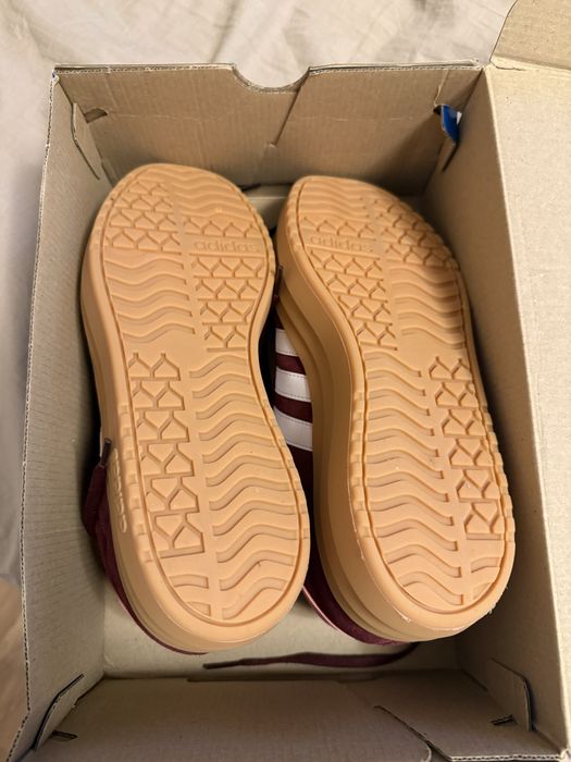 Adidas - adidași - pantofi sport noi - in cutie