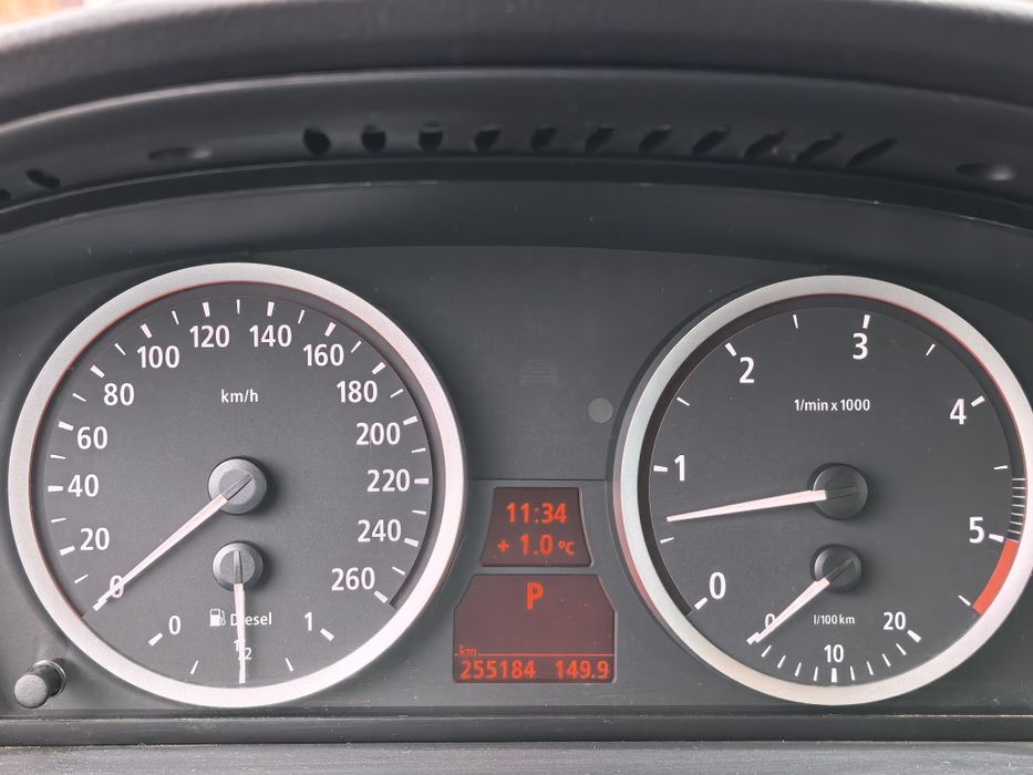 Продавам BMW 530 D E61