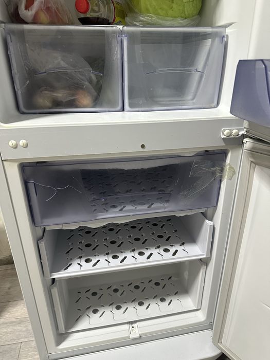 Продам холодильник Бирюса