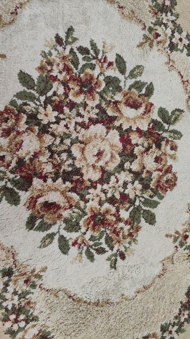 Продам ковёр овальный б/у (Турция)