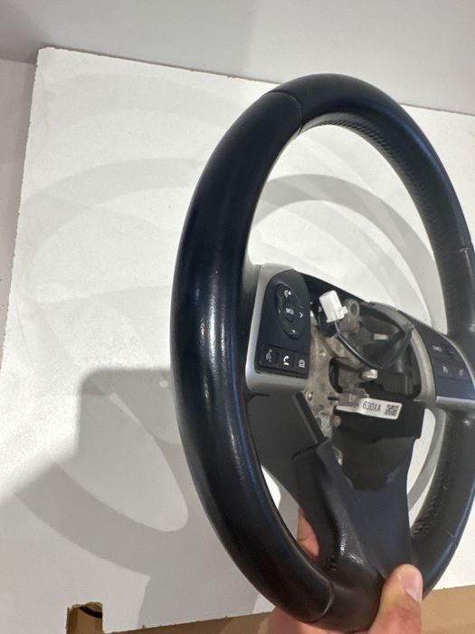 Mitsubishi Outlander кожен волан Митсубиши Аутлендър