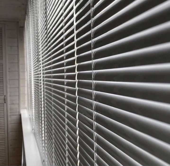 Продам жалюзи 120х155