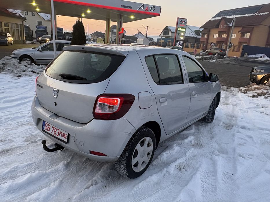 Dacia sandero 2013