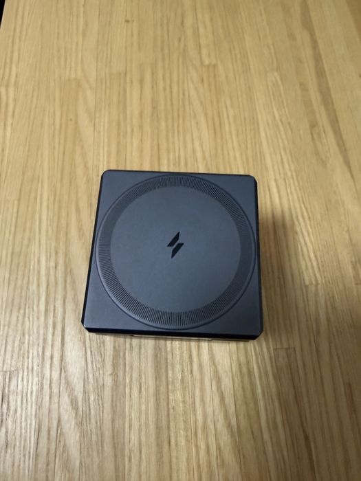 Statie incarcare magsafe Anker cube 3-in-1