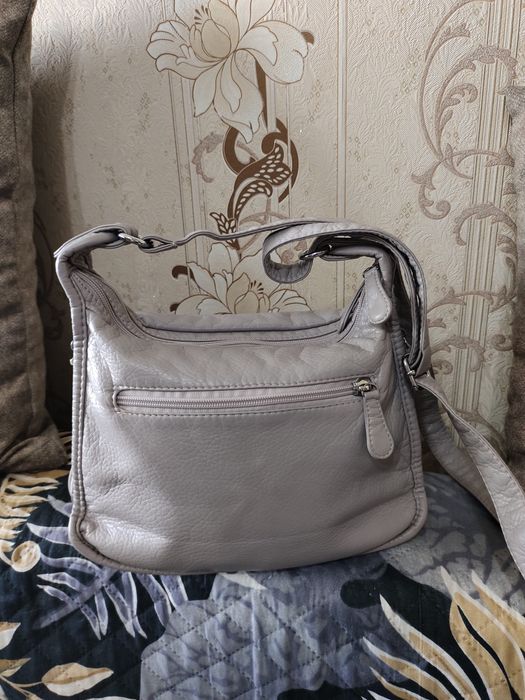 Продам новую женскую сумку