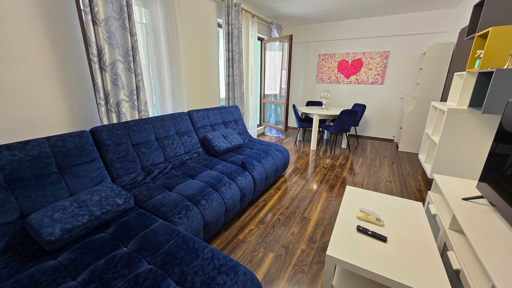 Apartament cu 2 camere și loc de parcare - proprietar direct