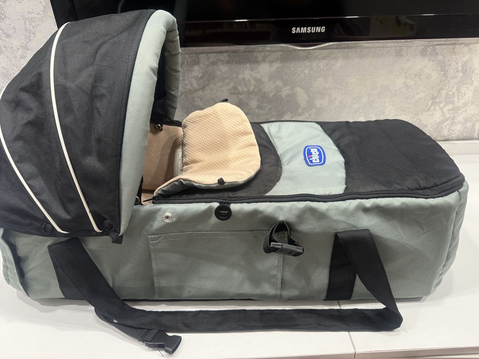 Продам детскую переноску