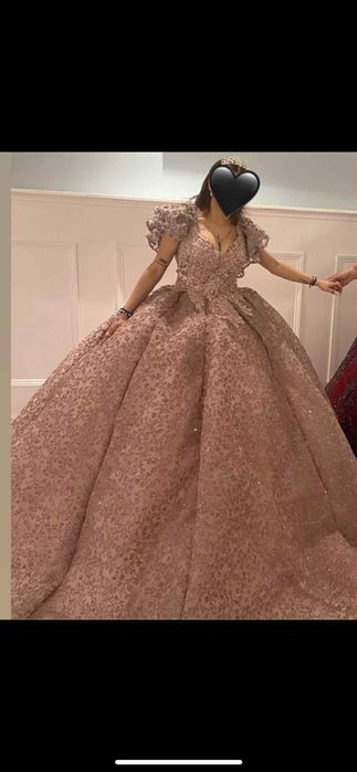 Тип бална,булченска рокля