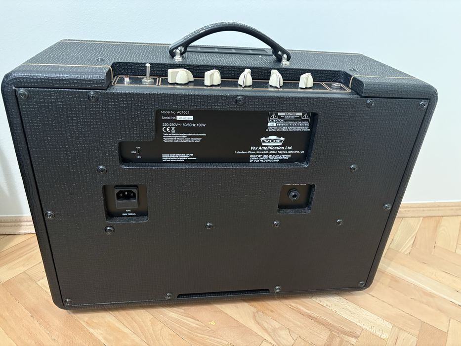 Amplificator chitara VOX AC10C1