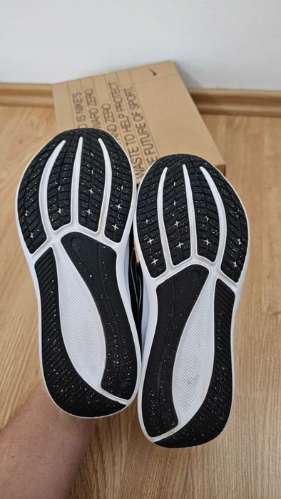 adidasi nike copii 32 cm