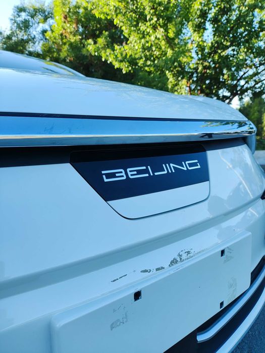 Beijing Eu5 401-km elektromobil +bonus