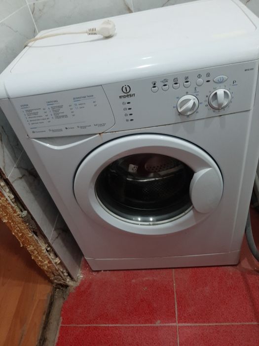 Срочно продам стиральную маш6