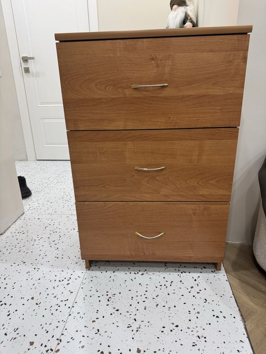 Продам комод вместительный