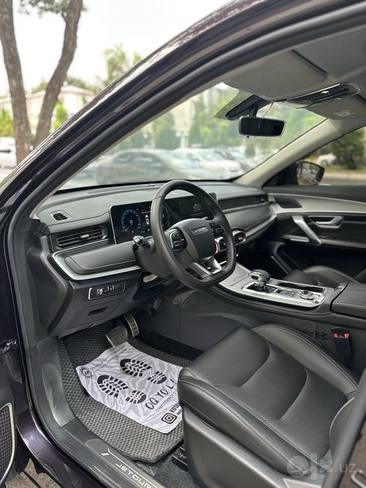 Jetour X70 plus 1.6 full