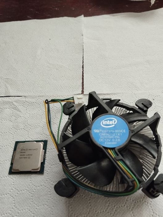 Intel Pentium Gold G6405 4.10GHz,+cooler