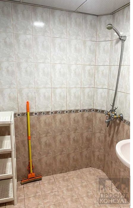 Тристаен апартамен в центъра на гр.Велико Търново