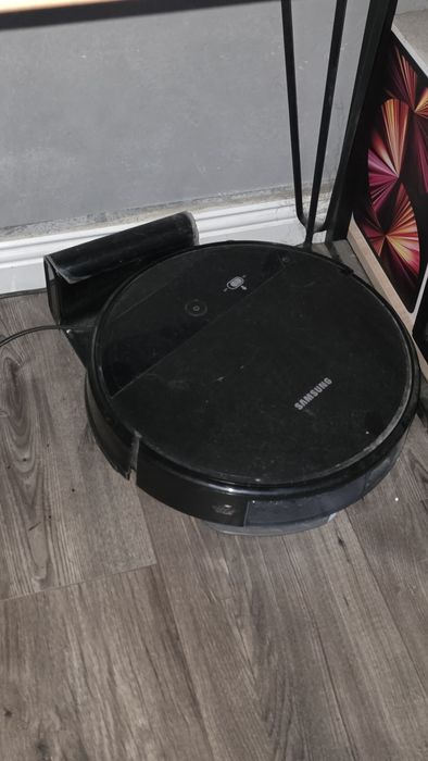 Продам POWERbot Essential / VR5000.