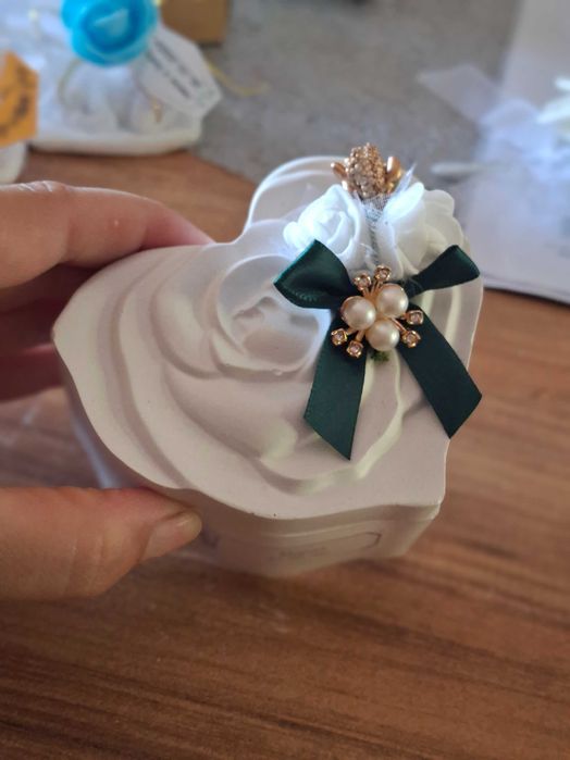 Подаръци за повод