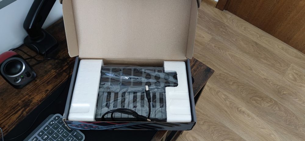 Controller midi Akai Mpk 25 mini Mk3 Grey