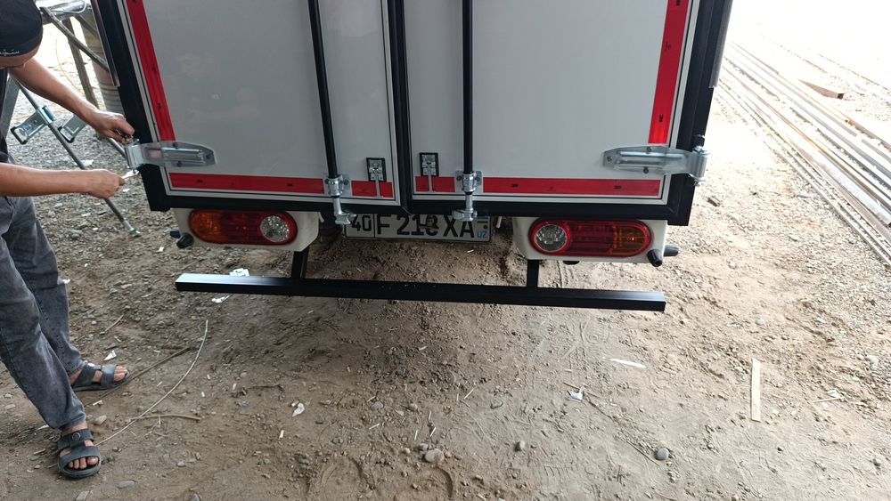 Лабо учун йон яшиклар ва орка дугалар