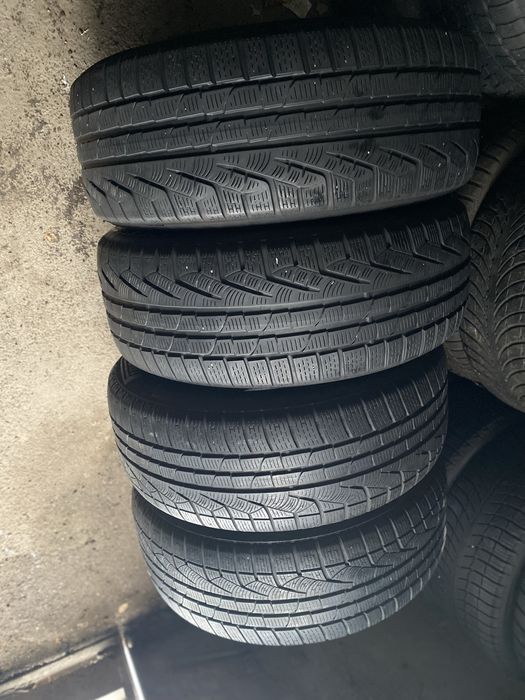 235/55/18 комплект бу пирелли