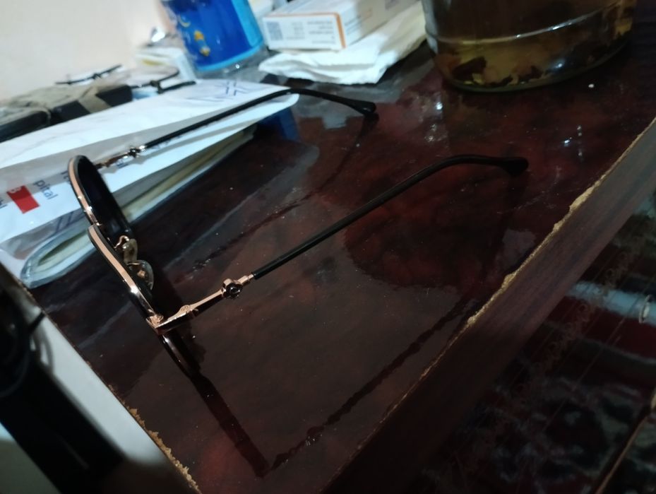 Женский очки почти янги оригинал