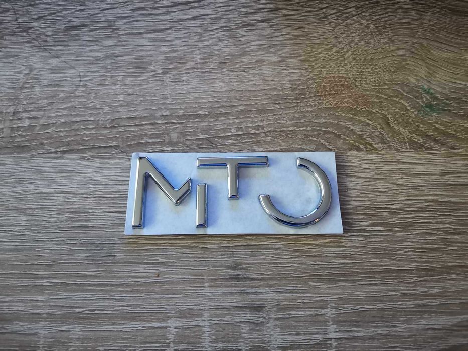 Alfa Romeo MiTo сребрист надпис емблема