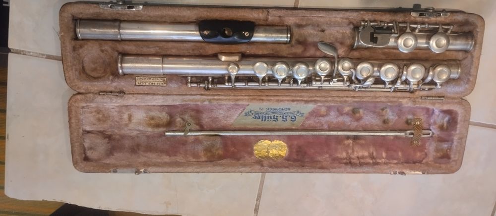 Flaut HULLER argintat Saxofon argintat Solist lux