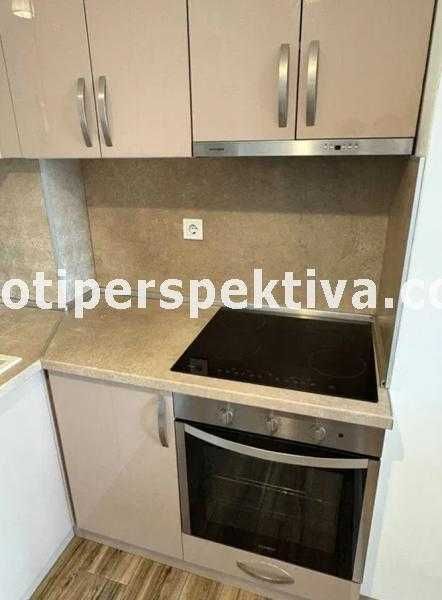 Продава се Двустаен апартамент в Пловдив, Тракия - 65 кв.м за 1020 €/кв.м - Снимка #4