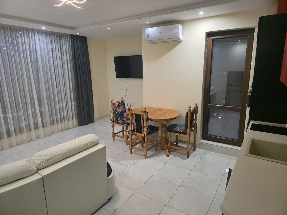 Дава се под наем Двустаен апартамент в Пловдив, Кючук Париж - 70 кв.м за 382.5 € - Снимка #1