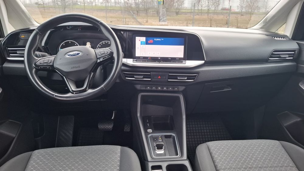 Vând  schimb FORD TOURNEO CONECT  2000 tdi automat  din 2023 varianta