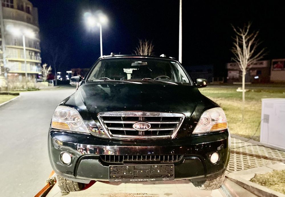 Kia Sorento Врата Стъкло Дръжка Брава Лайсна Калник Решетка Фар Стоп