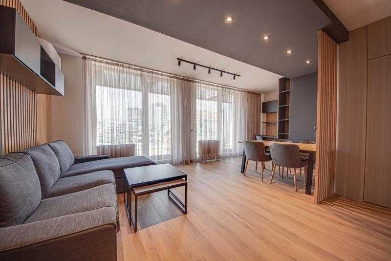 Продава се Тристаен апартамент в София, Изгрев - 85 кв.м за 2048 €/кв.м - Снимка #8