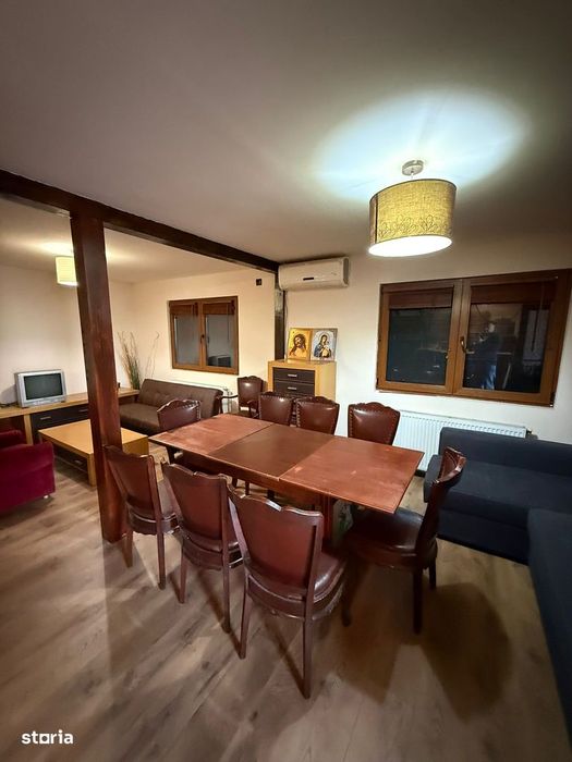 Casa de locuit sau de vacanta in Cornetu.