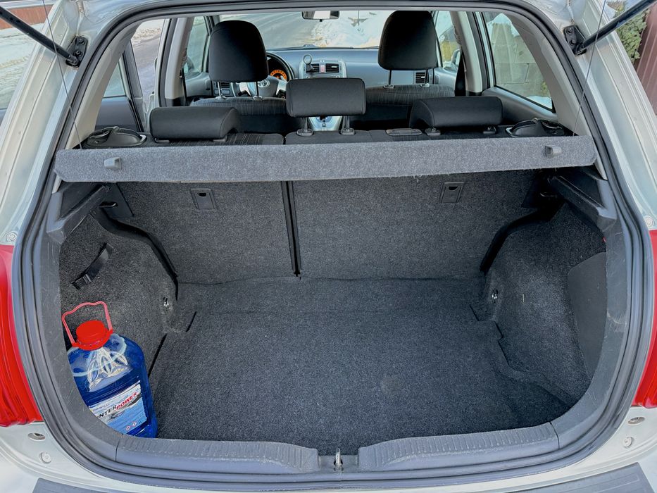 Toyota Auris 1.6 Automat