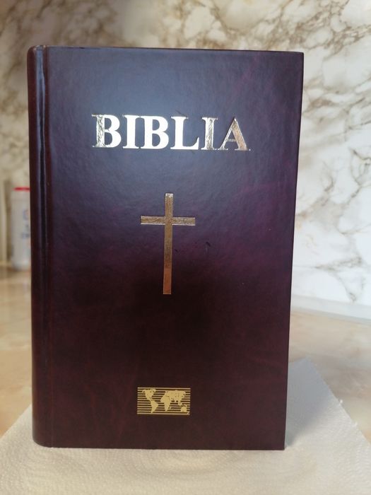Biblie veche ediție de lux