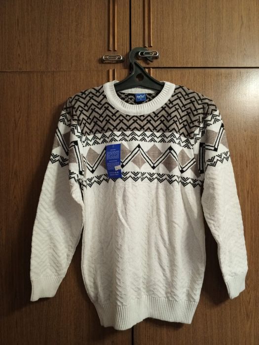 Мужские кофты и свитеры