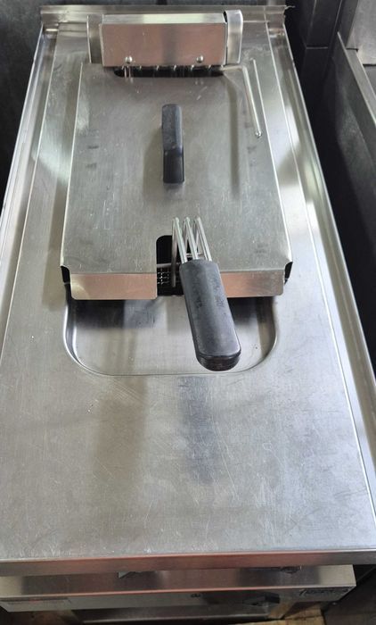 Friteuza electrica profesionala,380v,bucatarie restaurant,fast food