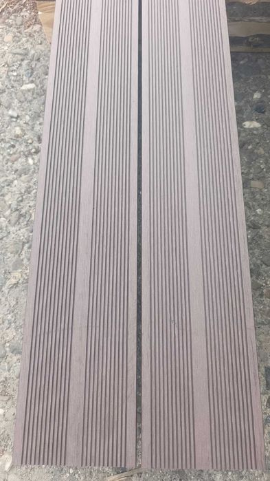 Deck WPC terasă 3920x145x21 mm – Gri / Maro – Ambele fețe utilizabile