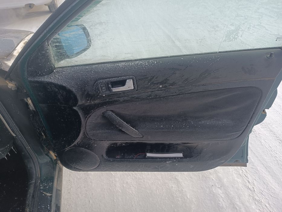 Пассат Б5 по запчастям.