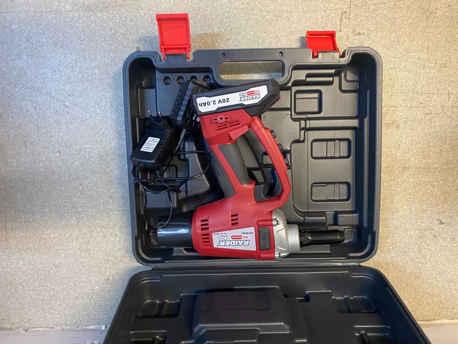 R20 Нитачка безчеткова 20000N куфар 1x2Ah RDP-BRG20/	R20 Гайковерт