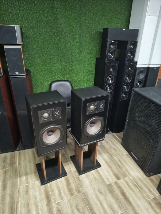 Тонколони BRAUN Studio monitor -1005