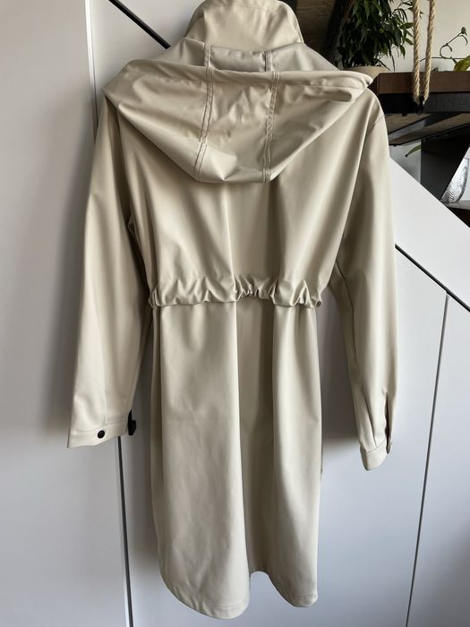 Дамско яке Reseved