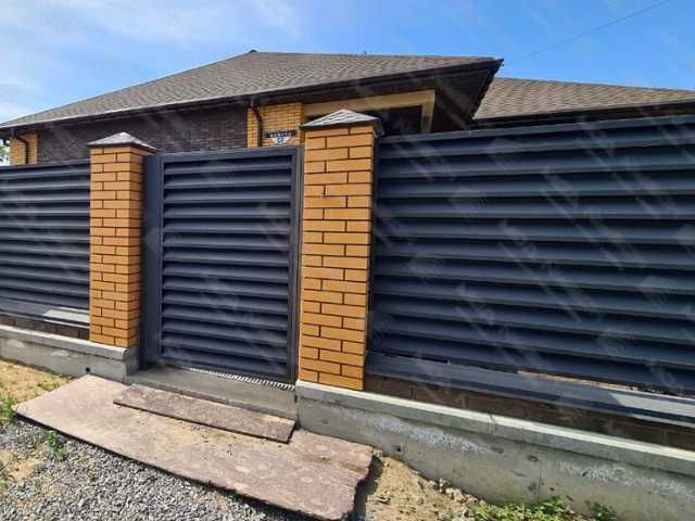 Забор жалюзи металлический