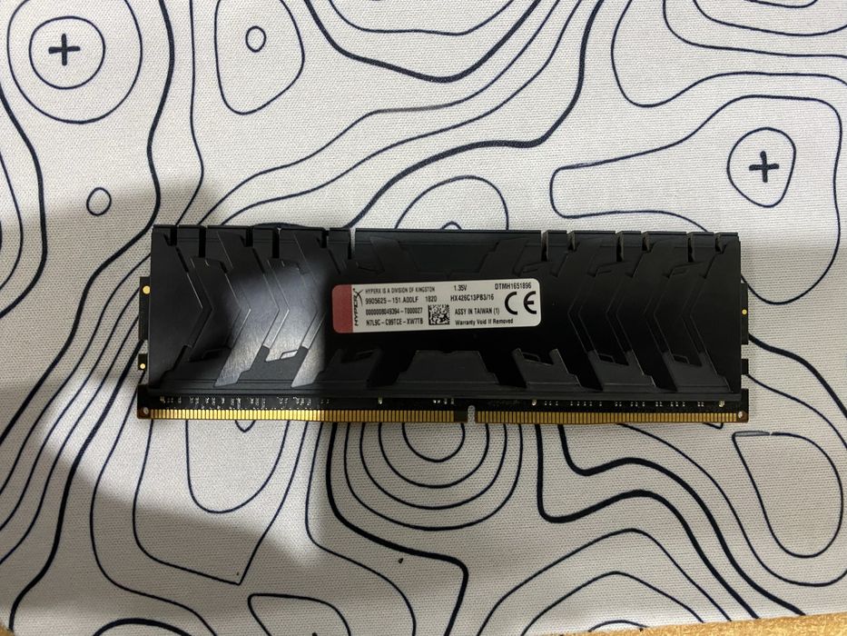 HyperX DDR4 16GB продам использовался 1 раз для теста