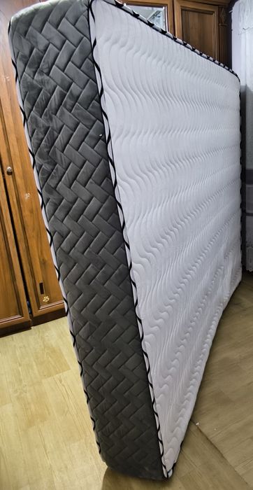 Продаётся артопедический матрас