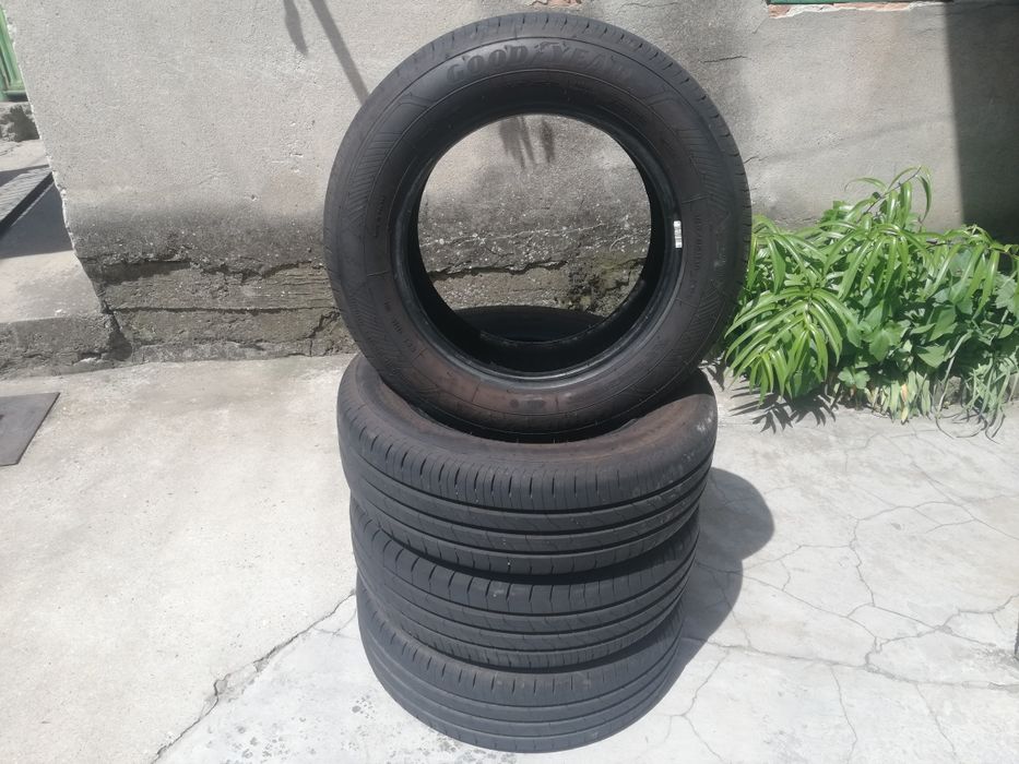 Goodyear 195 65 15