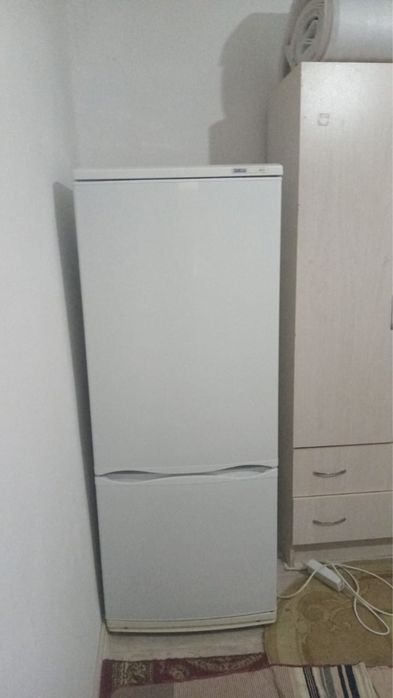 Холодильник сатылады