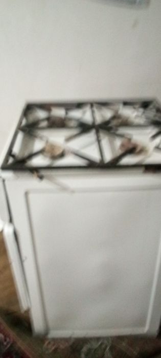 Gaz plita ishlab duribdi